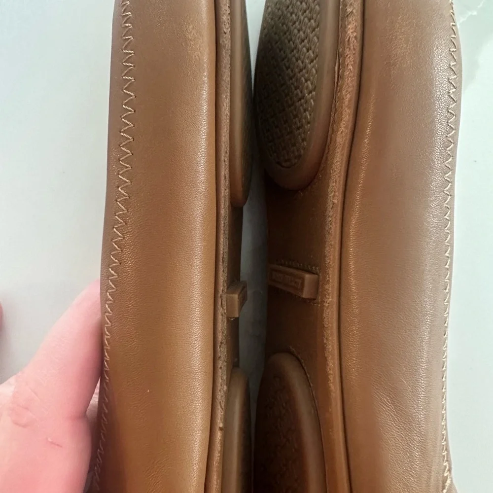 Tory Burch Women's Brown Flats with Gold Logo - Picture 4 of 4